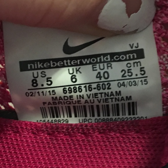 Pink Nike Flyknit Zoom Shoes - Picture 4 of 5